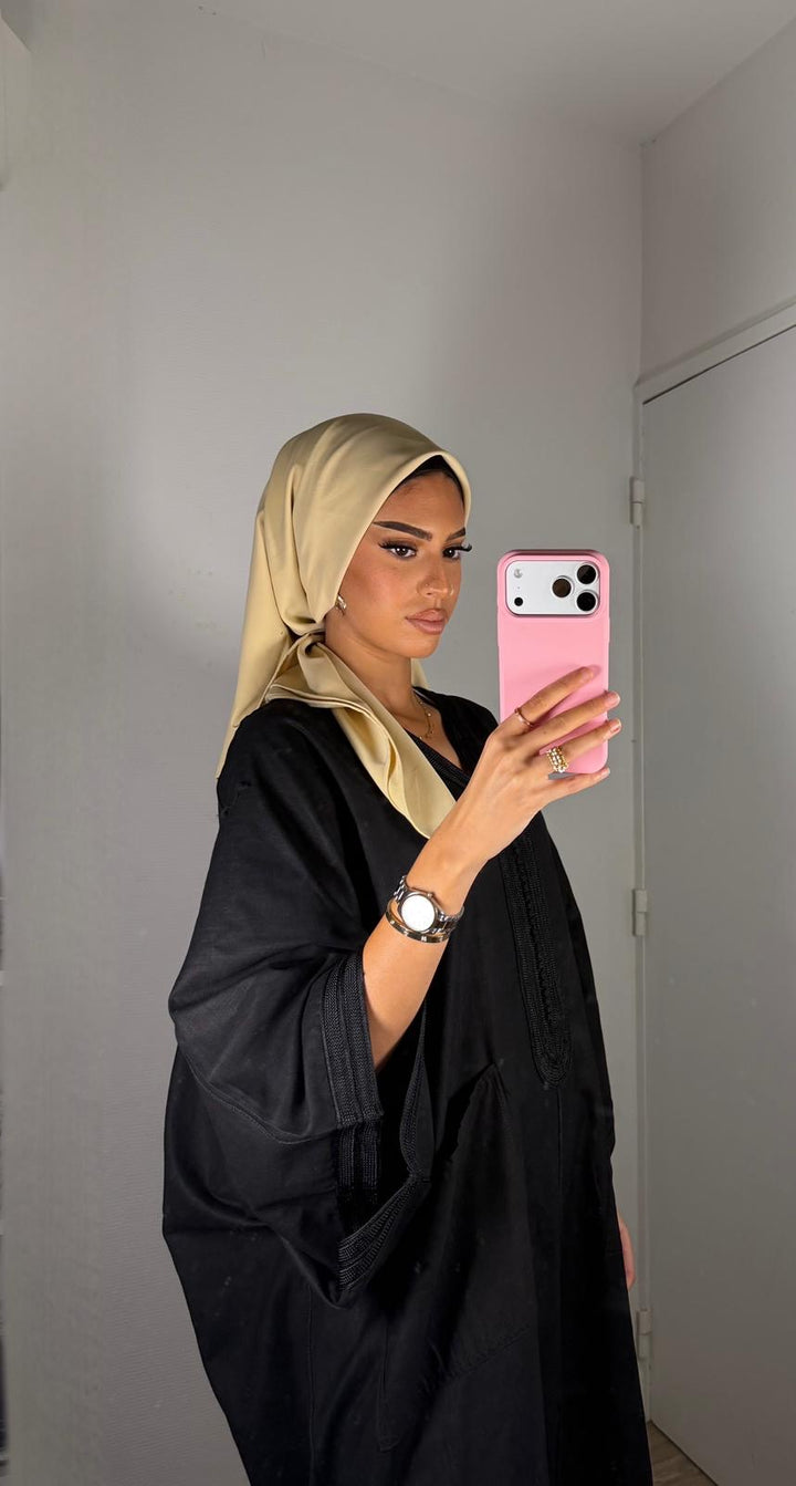 Carré de soie sable