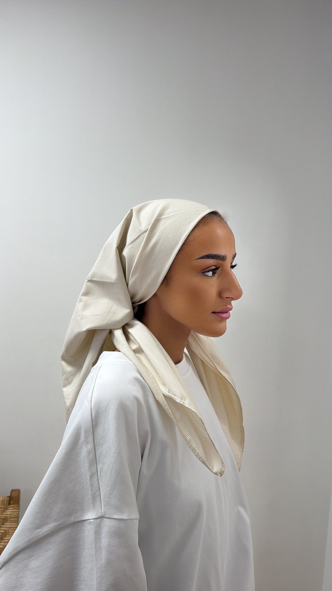 Carré en coton beige rayure édition limitée