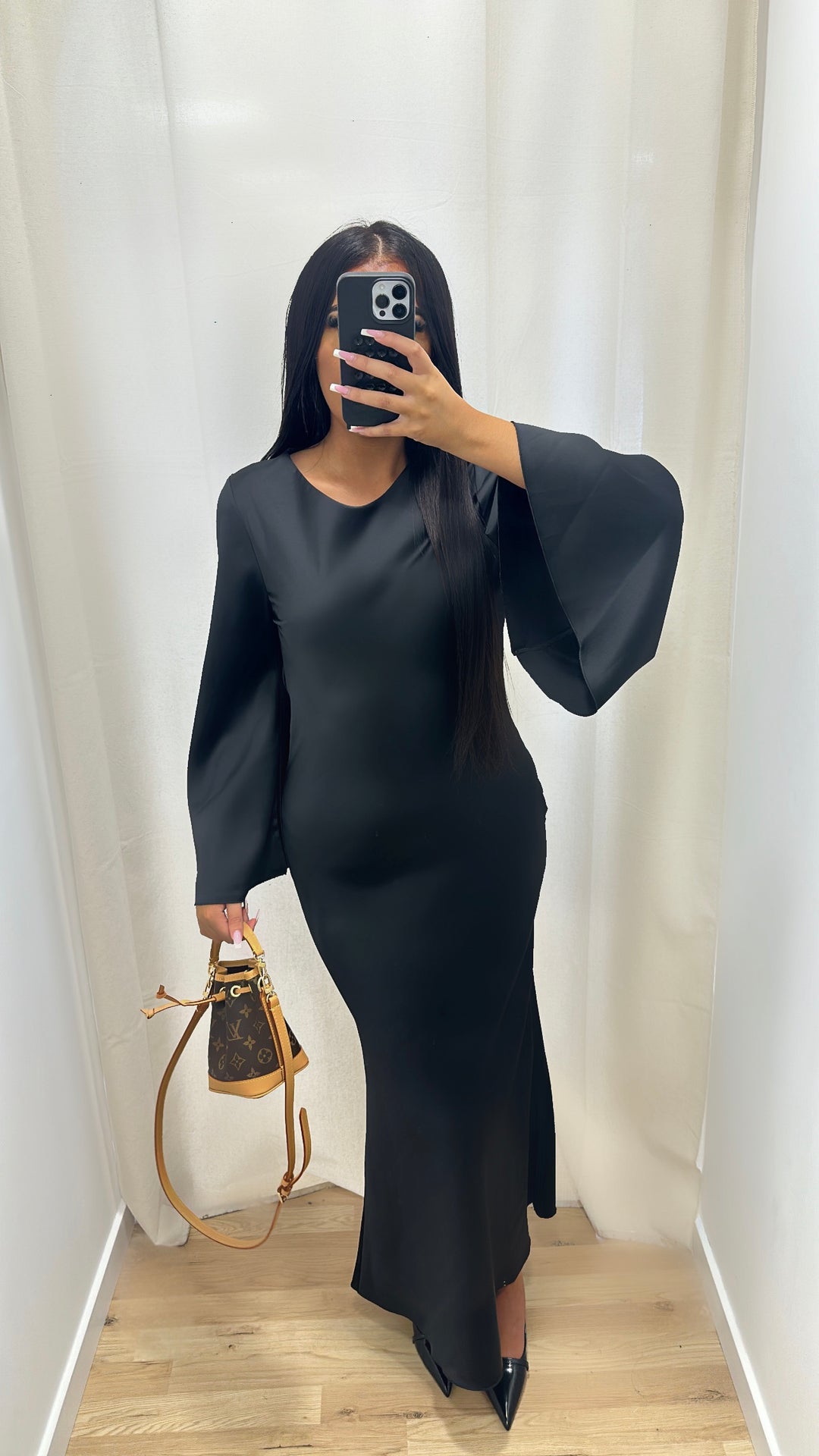 Robe Neyla Noir