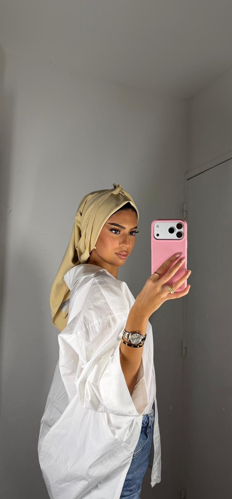 Carré de soie sable