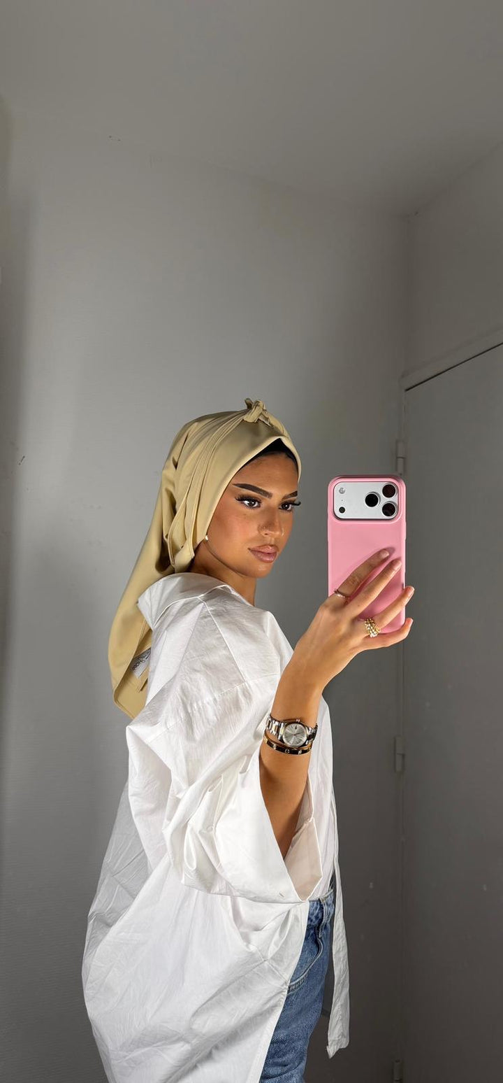 Carré de soie sable