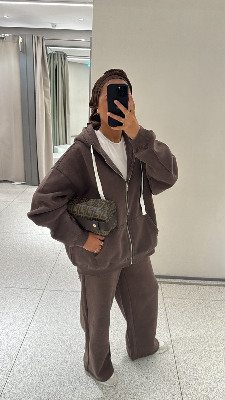 Ensemble jogging marron